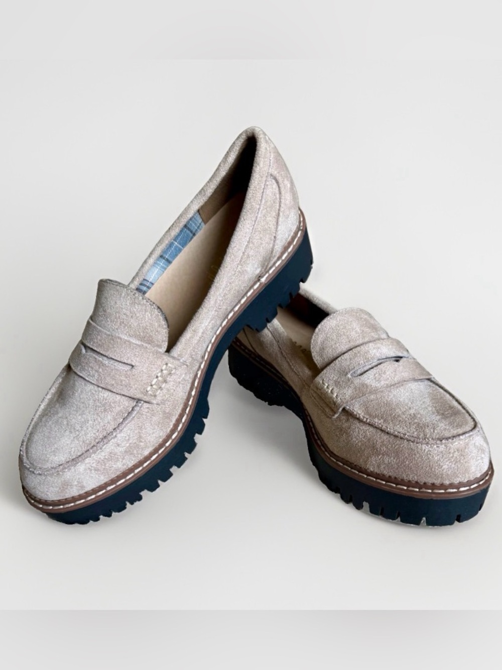 Jellypop Mario Taupe Faux Suede Chunky Lug Sole Penny Loafers 9M